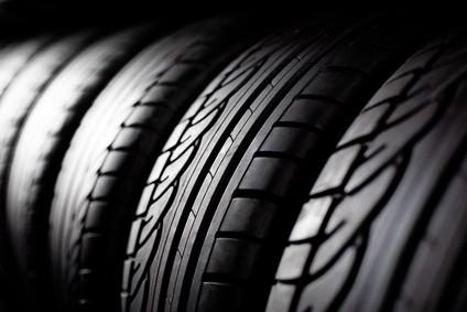 Auto bez opon jest jak stół bez krzeseł