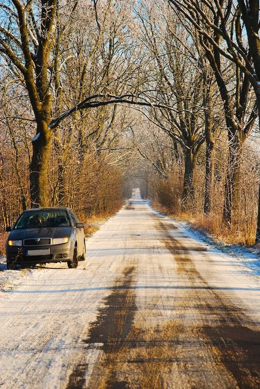 Czym są ubezpieczenia komunikacyjne?