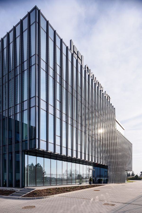 Biurowiec OKNOPLAST z nagrodą TOPBUILDER 2019