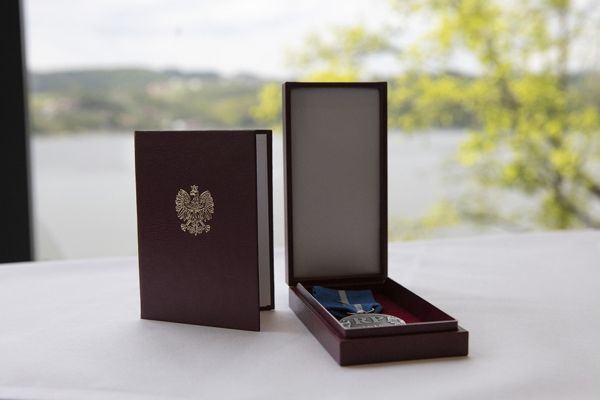 Andrzej Wiśniowski odznaczony Medalem Stulecia Odzyskanej Niepodległości
