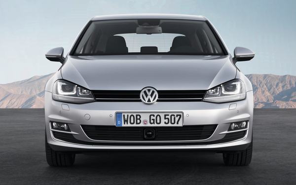 Końcowe odliczanie do premiery nowego Golfa: Golfy V, VI i VII – coraz bardziej zaawansowane technologicznie