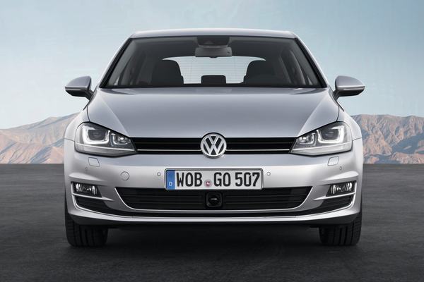 Końcowe odliczanie do premiery nowego Golfa: Golfy V, VI i VII – coraz bardziej zaawansowane technologicznie