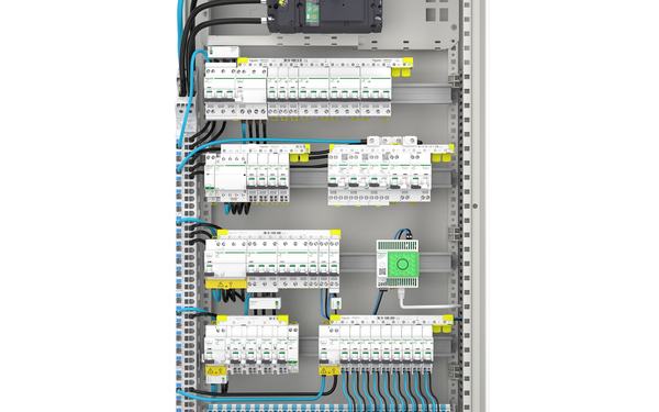 Jak nie dopuścić do poważnych skutków awarii w instalacjach elektrycznych w budynkach?