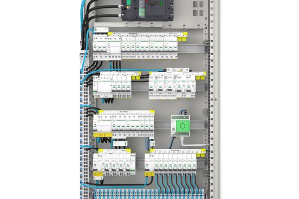 Jak nie dopuścić do poważnych skutków awarii w instalacjach elektrycznych w budynkach?