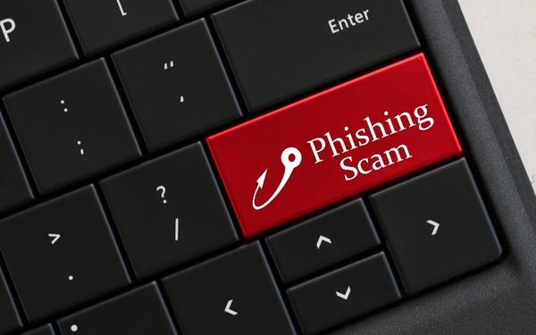 Nie tylko linki – uwaga na złośliwe załączniki PDF