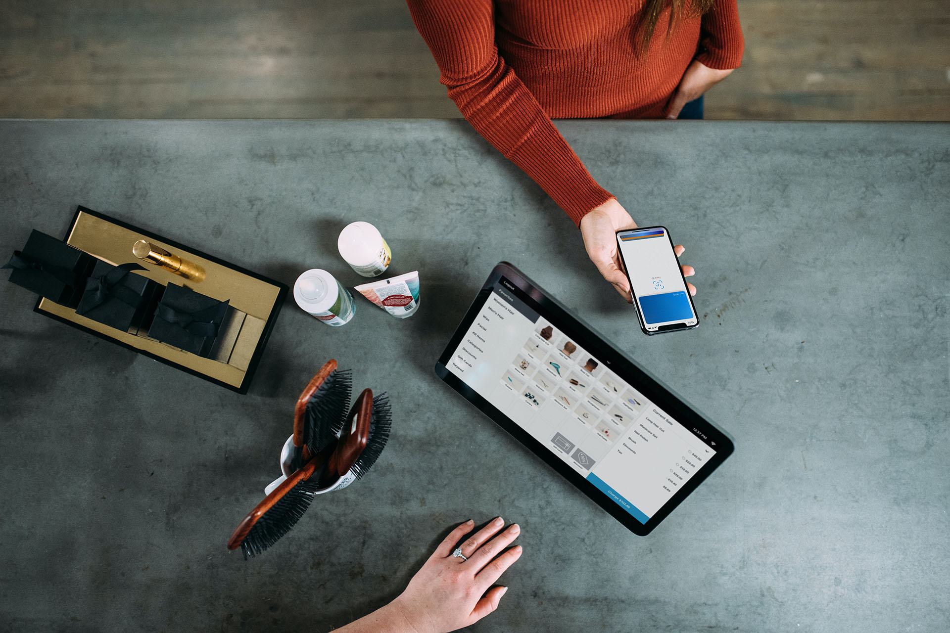 Re-commerce, czyli moda na vintage przenosi się do internetu