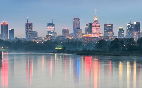 Ceny mieszkań w Warszawie przekroczyły 12 tys. zł za metr, a dostępnych lokali wystarczy na pół roku