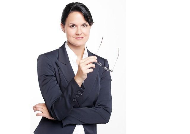 Bycie hostessą – sposób na dodatkowy zarobek