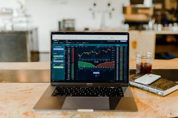 Jak wykorzystać siłę nabywczą walut w tradingu na rynku Forex?