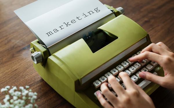 Czym jest marketing internetowy? Jak go wdrożyć?