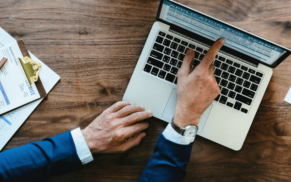 E-finanse a ochrona danych - jak nie dać się hakerom?