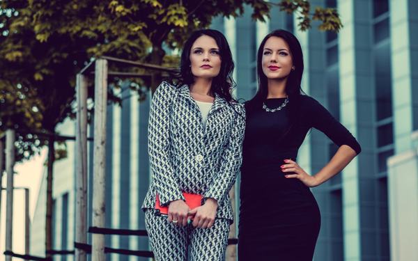 Kobiecy Assistance – jak Panie korzystają z usług pomocowych