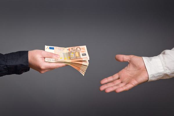 Pożyczka przez Internet na konto: Szybka i wygodna opcja finansowania w 2024 roku
